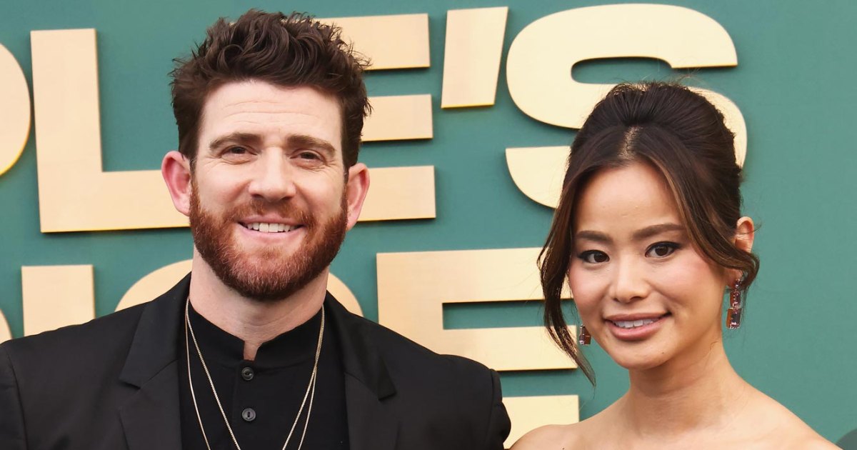 Why Jamie Chung Can’t Watch Husband Bryan Greenberg on One Tree Hill