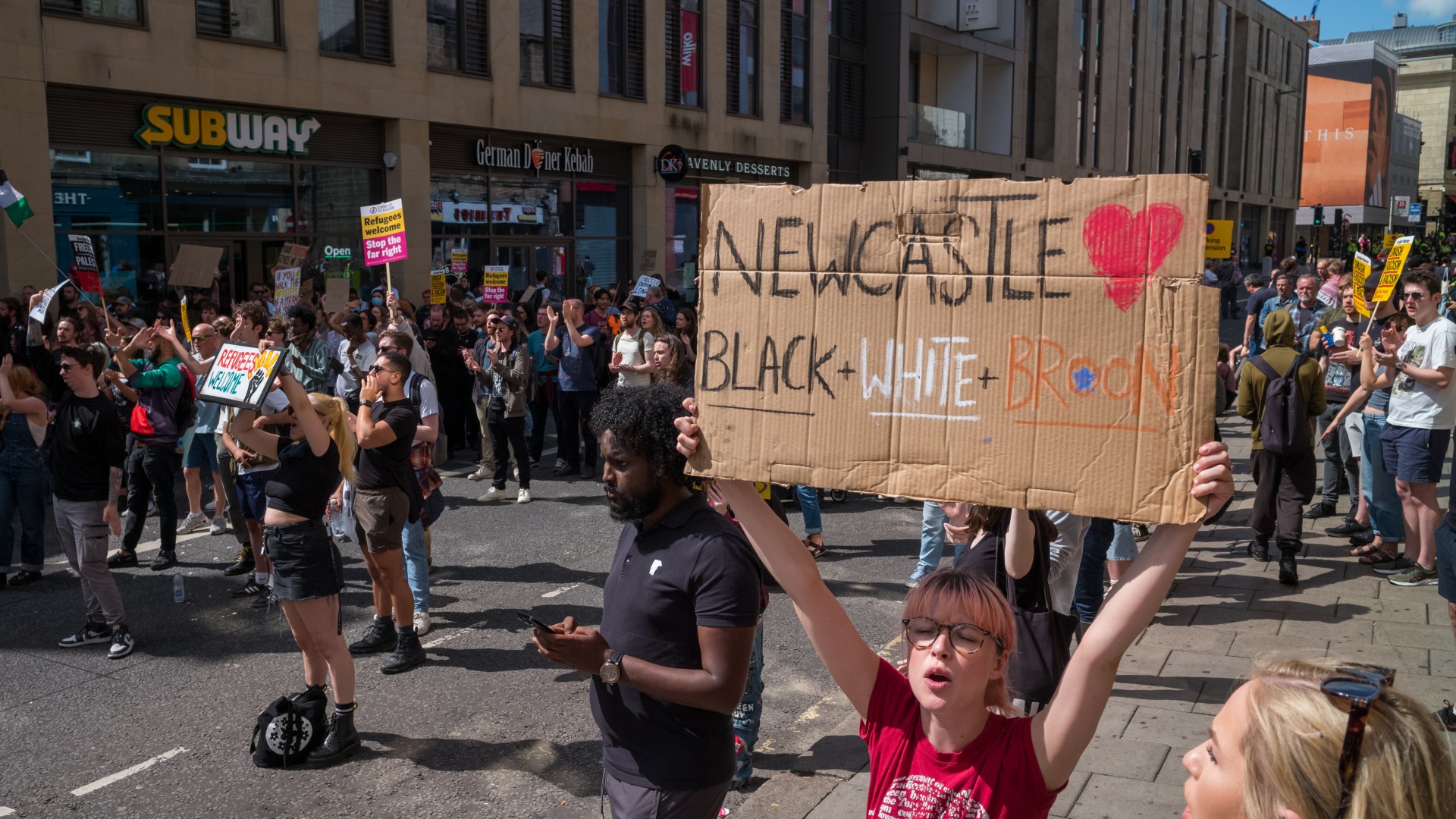 Cops arrest 14 far-right yobs including man with hammer in Newcastle as anti-racists & police countered thugs across UK