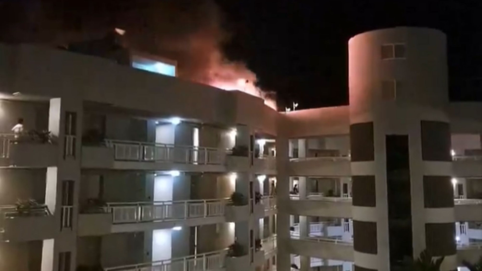 Horror as helicopter crashes into top of Hilton hotel sparking huge fireball & mass evacuation