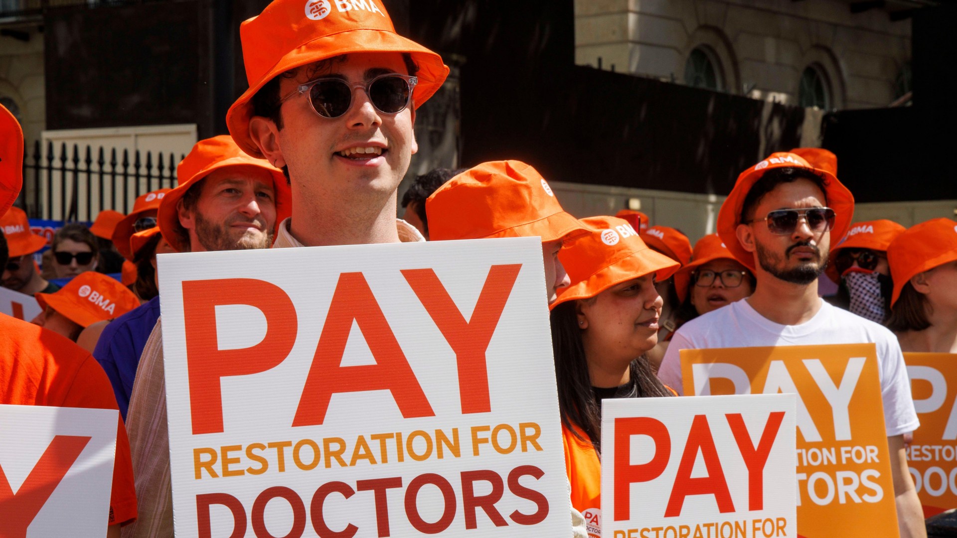 Junior doctors to drop ‘demeaning’ job title after bagging 22% pay rise to end strikes – but threaten further walkouts