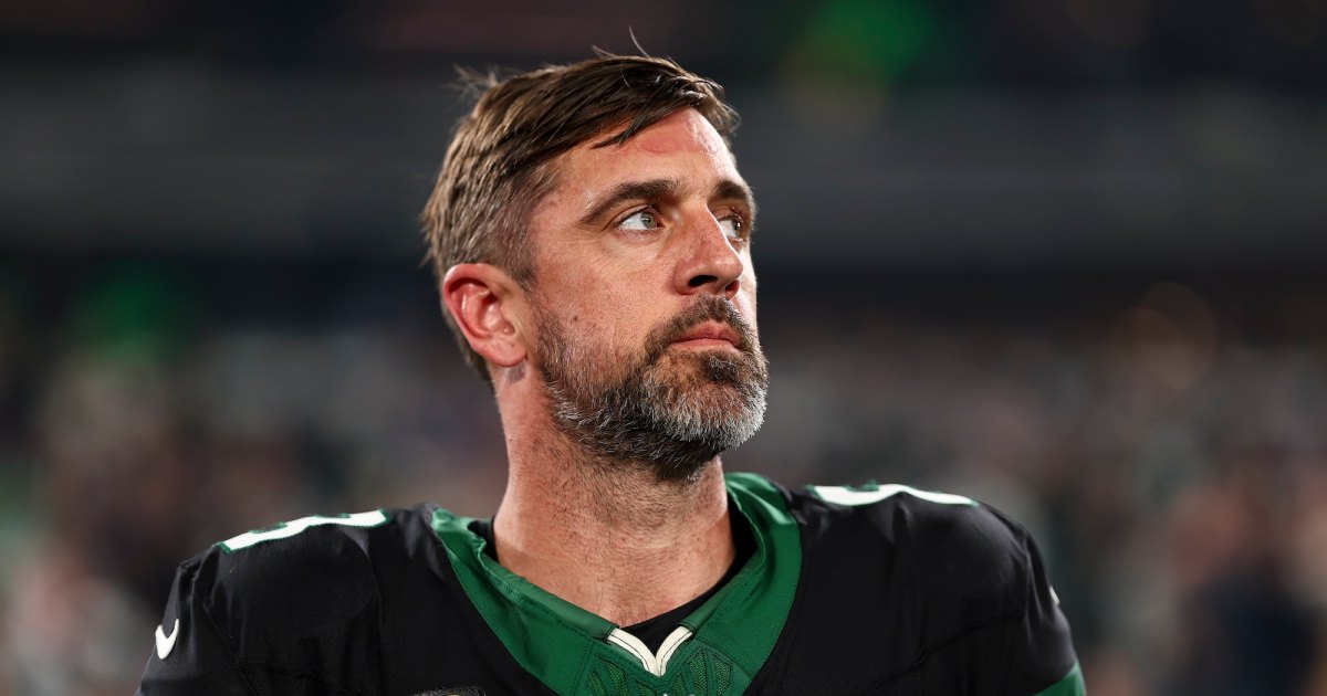 Aaron Rodgers Hints at Retirement, Hasn’t Made Decision About 2025